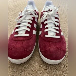 Burgundy Addias Gazelle sneakers size 9.5.